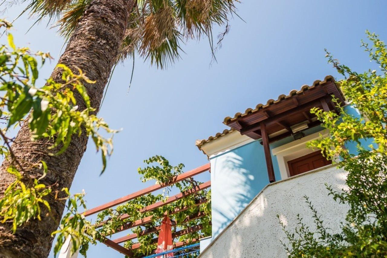 Three Stars Hotel Moraḯtika