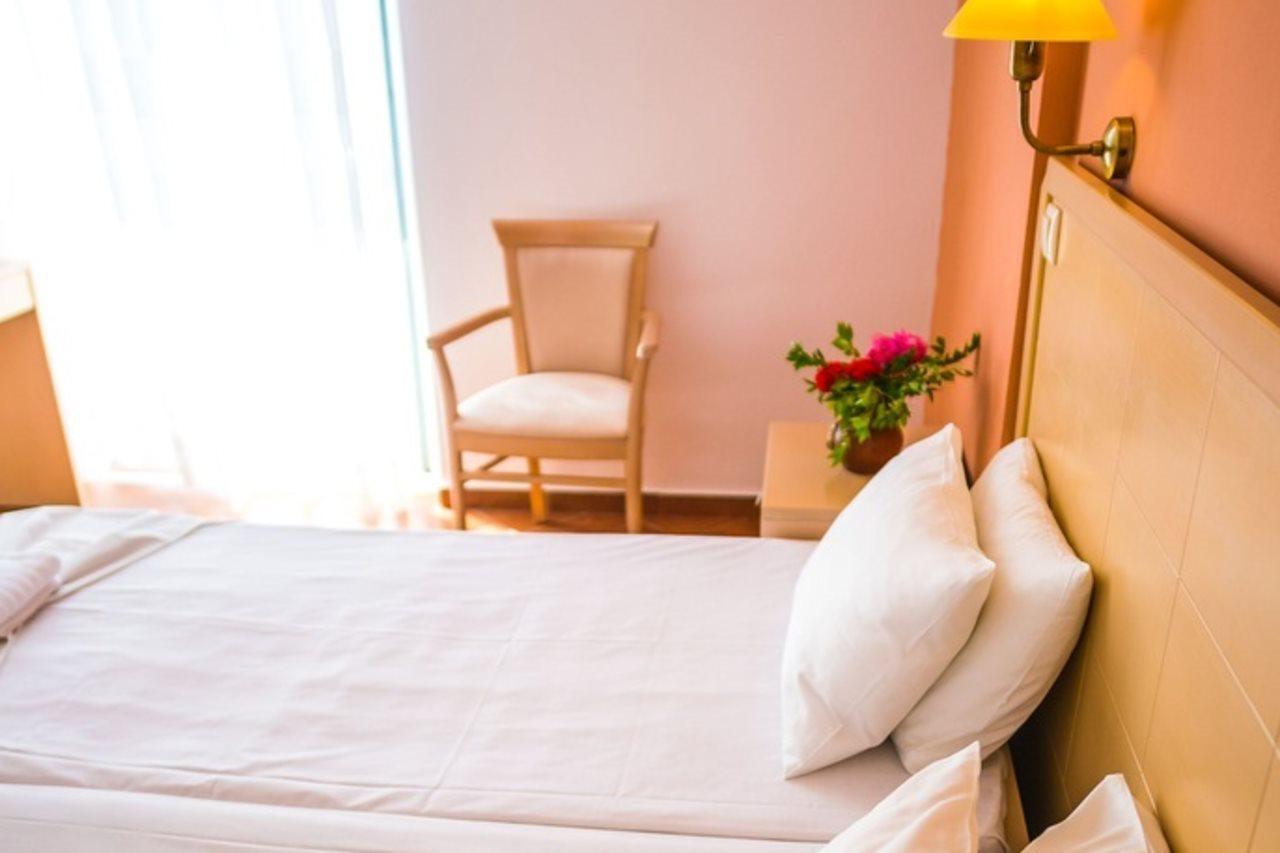 Hotel Three Stars 2*